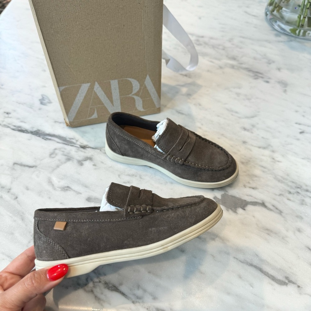 Zara Kids 29 Boys Suede Loafers Gray Moccasin Designer Inspired Look Like New